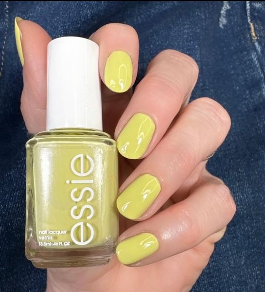 
                        

                        Essie Feel The Fizzle Spring Collection 2023

                    