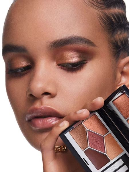 
                        

                        Dior New Diorshow Eye Makeup Collection

                    