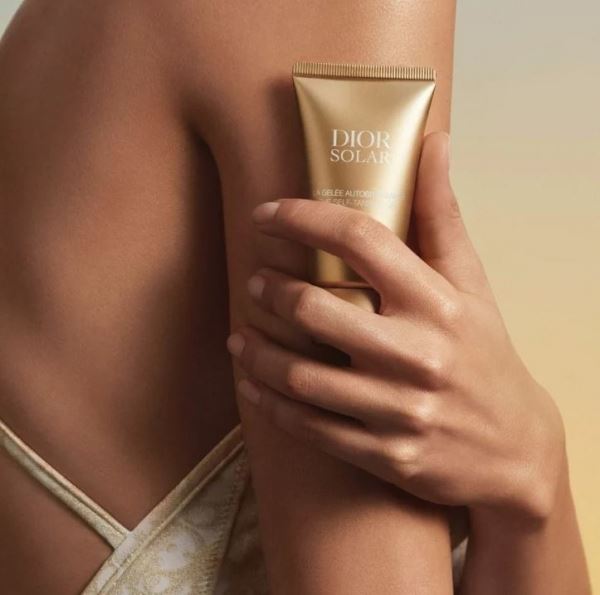 
                        

                        Dior Solar Sun Protection Collection

                    