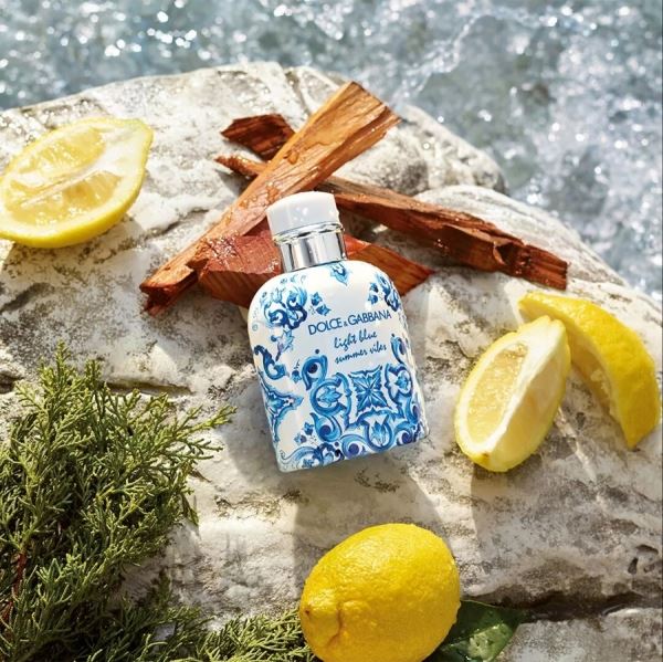 
                        

                        Dolce & Gabbana Beauty: летняя коллекция «Light Blue Summer Vibes»

                    